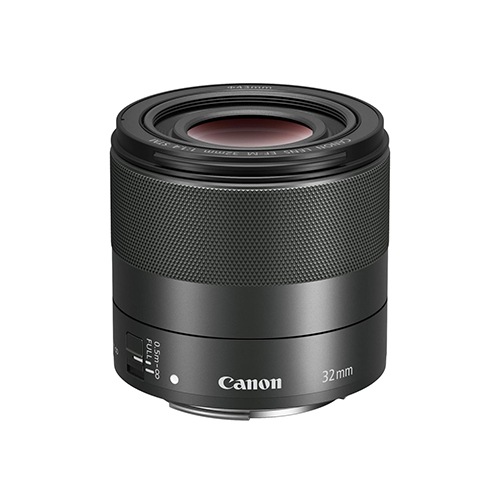CANON EF-M32mm F1.4 STM