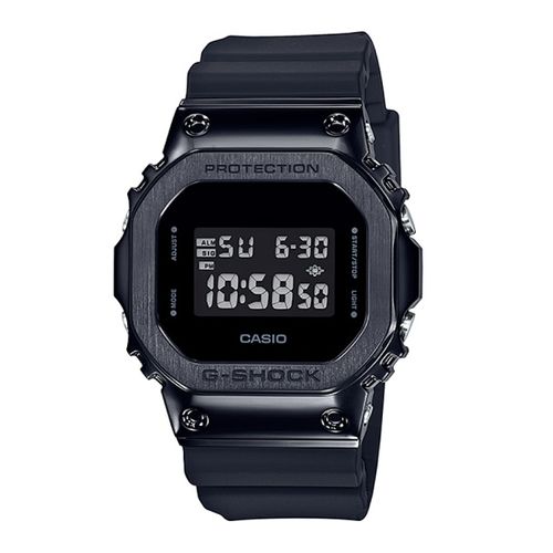 【新品】CASIO カシオ メンズ 腕時計 G-SHOCK メタルカバード GM-5600B-1JF