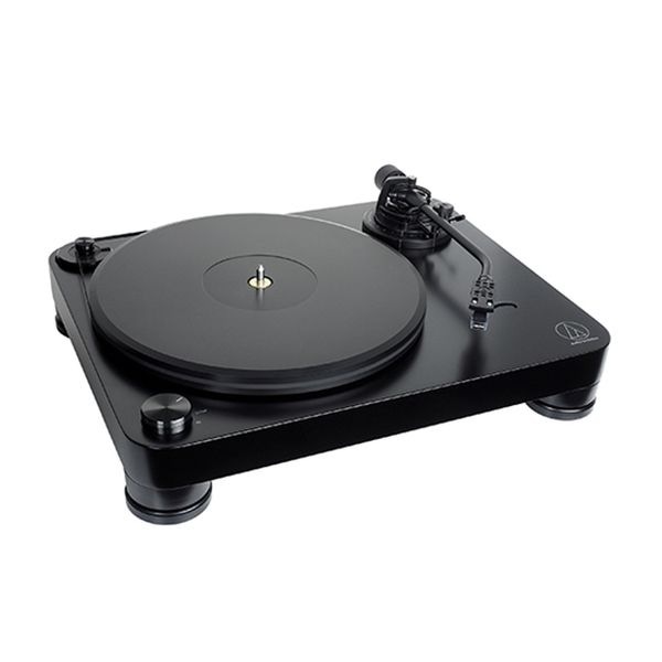 【新品】Audio Technica オーディオテクニカ ベルトドライブターンテーブル AT-LP7