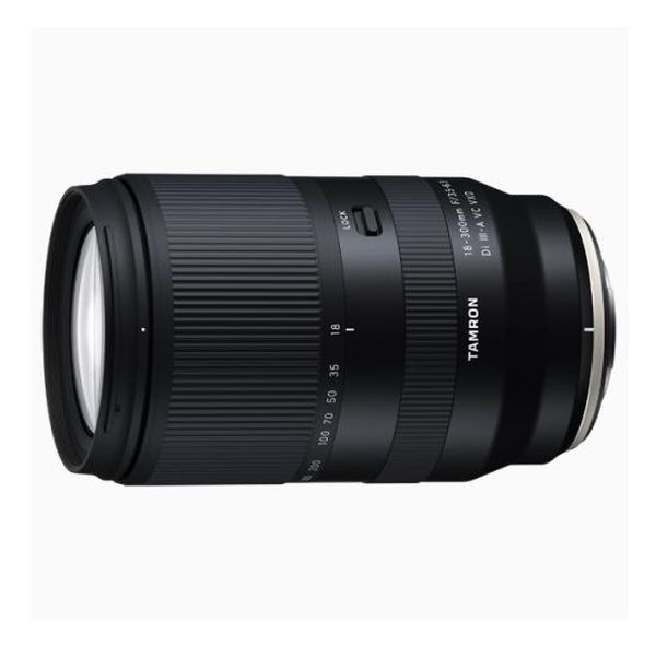 【即日発送】【新品 箱不良・シュリンク破れ品】TAMRON タムロン 交換レンズ 18-300mm F/3.5-6.3 Di III-A VC VXD FUJIFILM用