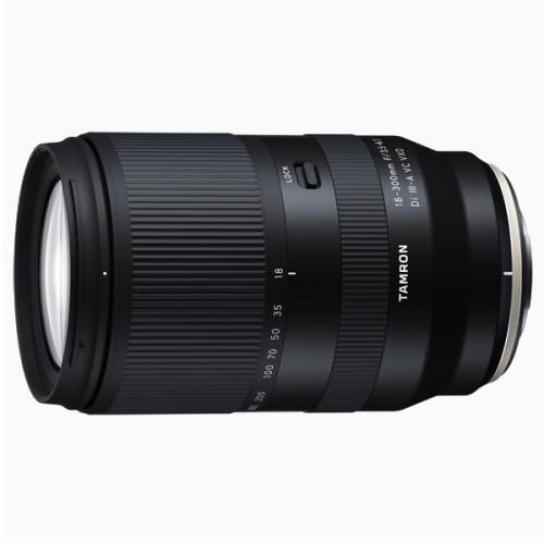 【即日発送】【新品 保証開始済み品】TAMRON タムロン レンズ 18-300mm F/3.5-6.3 Di III-A VC VXD FUJIFILM用