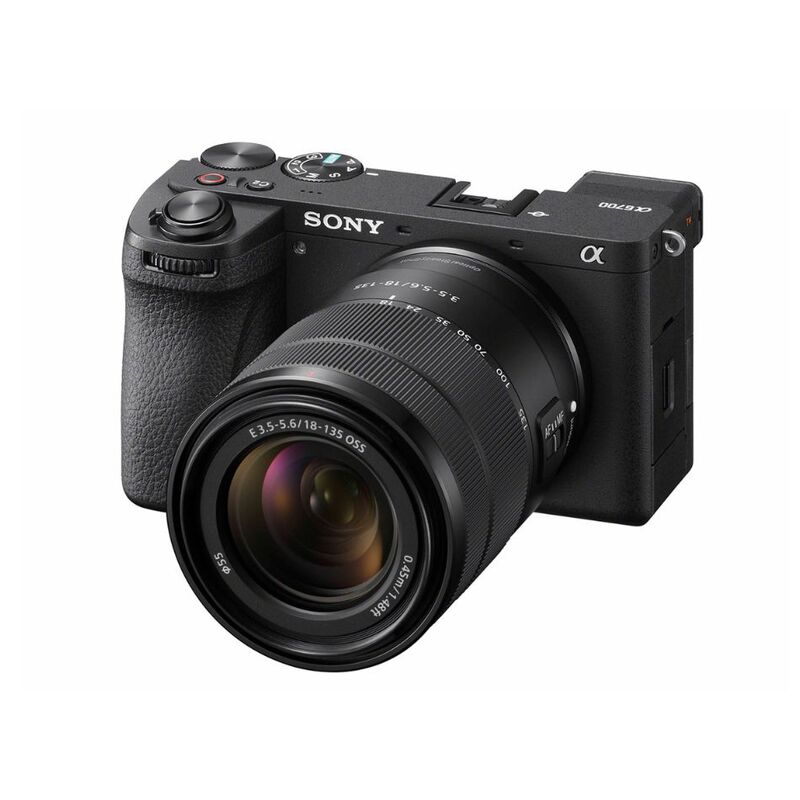【即日発送】【中古美品】SONY ソニー デジタル一眼カメラ α6700 ILCE-6700M 高倍率ズームレンズキット ブラック